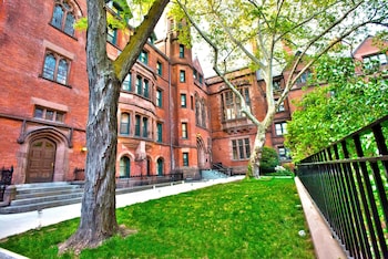 Courtyard at The High Line Hotel