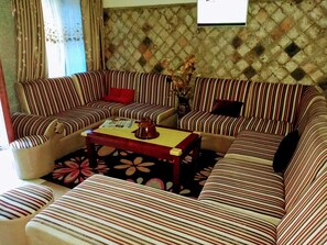 Kawasan tempat duduk lobi