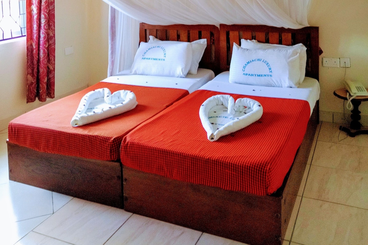 Apartment, 1 Bedroom | Cadar kapas Mesir, peralatan tempat tidur premium, gebar bulu kapas