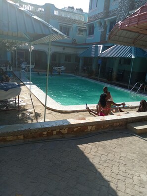 Kolam renang