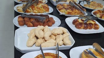 Frukostbuffé varje dag (BRL 30 per person)