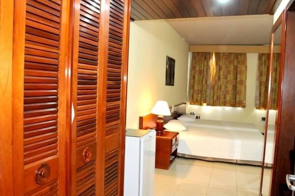 standard single room | 1 bedroom, minibar, desk, blackout curtains