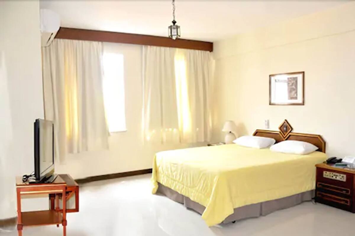 Standard Double Room, 1 Double Bed | Minibar, desk, blackout drapes, WiFi (free)