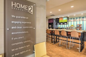 Interior entrance - Home2 Suites by Hilton Erie, PA (Erie)