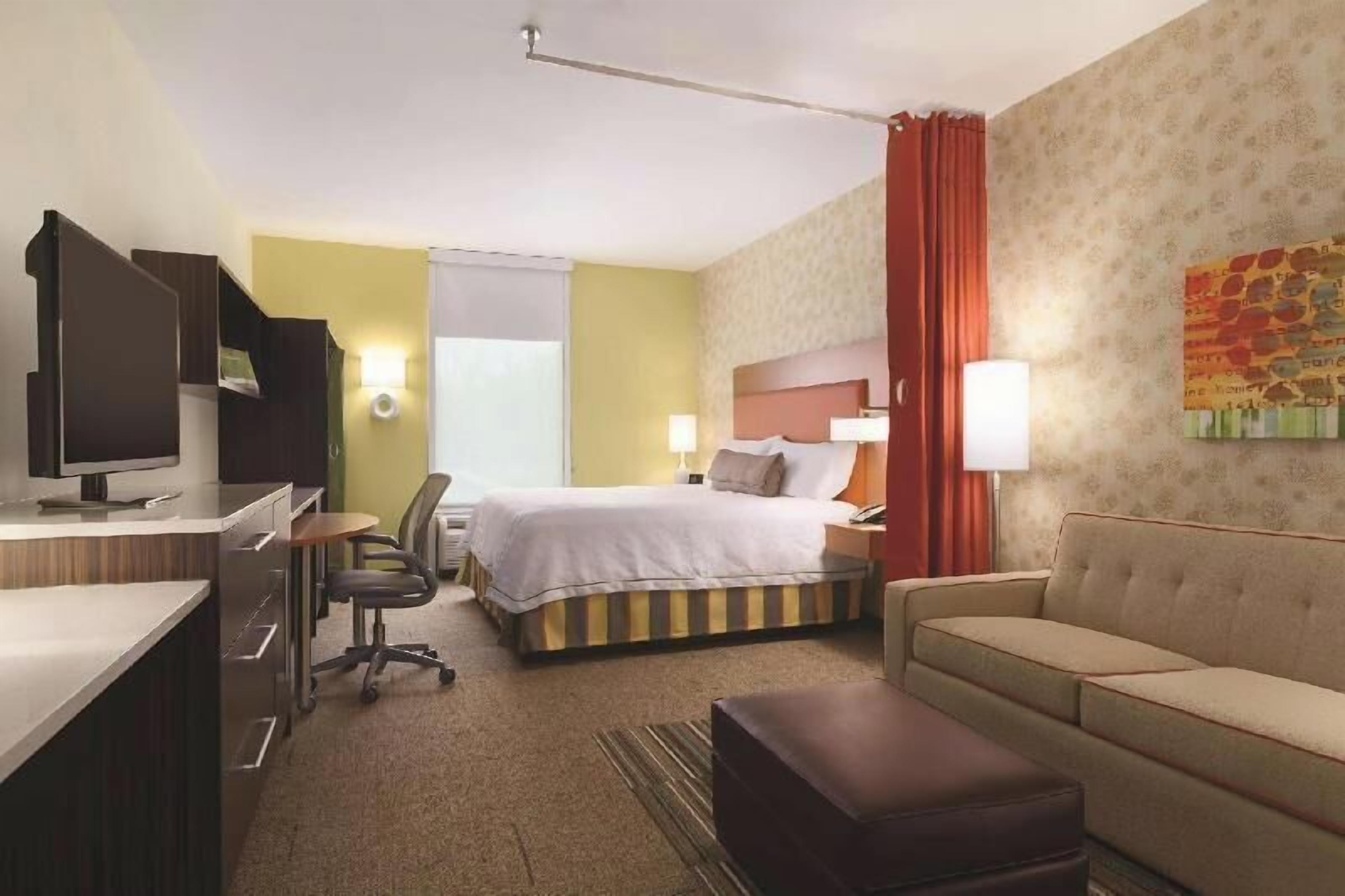 Hypo-allergenic bedding, blackout drapes, iron/ironing board, free WiFi