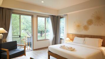 One bedroom Suites Renovated | 1 Schlafzimmer, Zimmersafe, Schreibtisch, laptopgeeigneter Arbeitsplatz