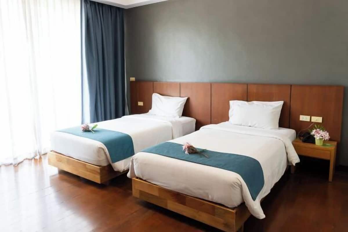 1 bedroom, in-room safe, soundproofing, free WiFi