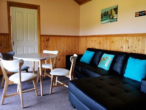 LCD TV - Twelve Apostles Motel & Country Retreat (Princetown)
