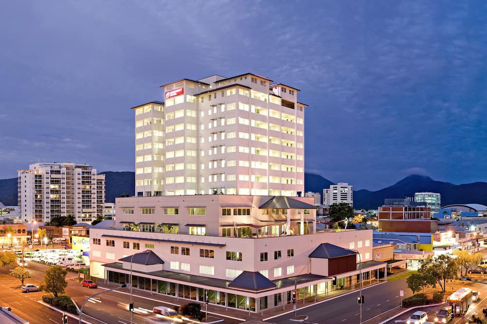 Cairns Central Plaza Apartment Hotel
