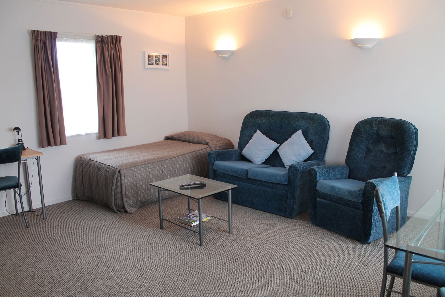 Desk, iron/ironing board, free WiFi, bed sheets