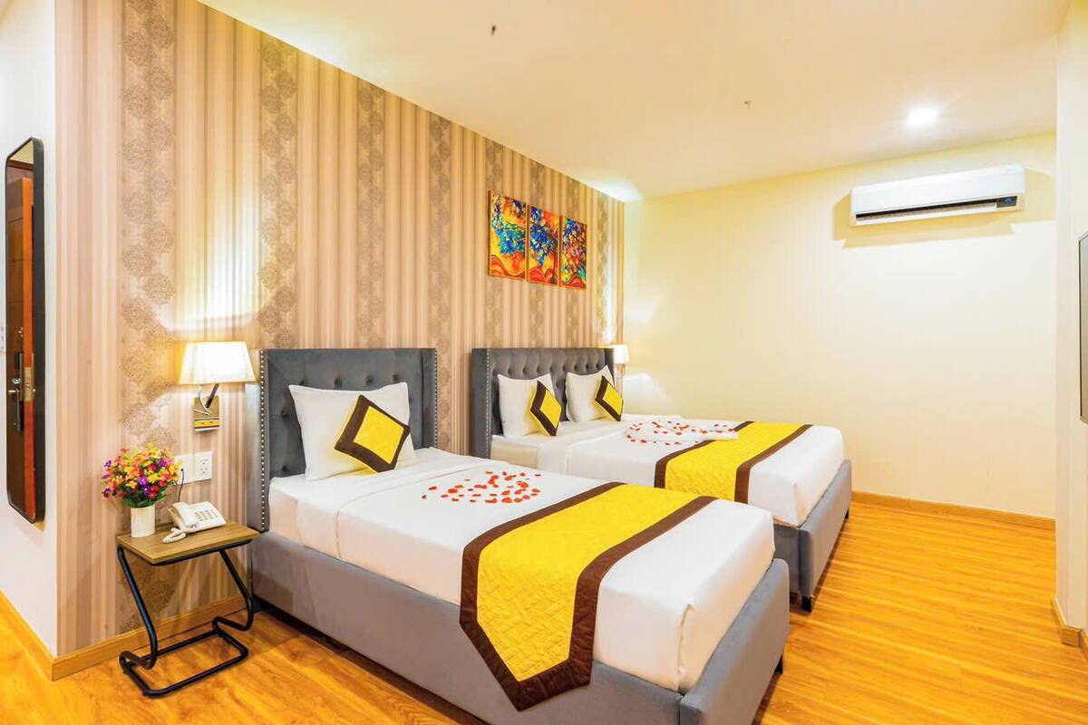 Deluxe Triple Room