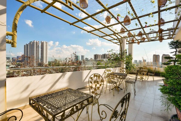 Terrace/patio - Happy Life Hotel (Ho Chi Minh City)