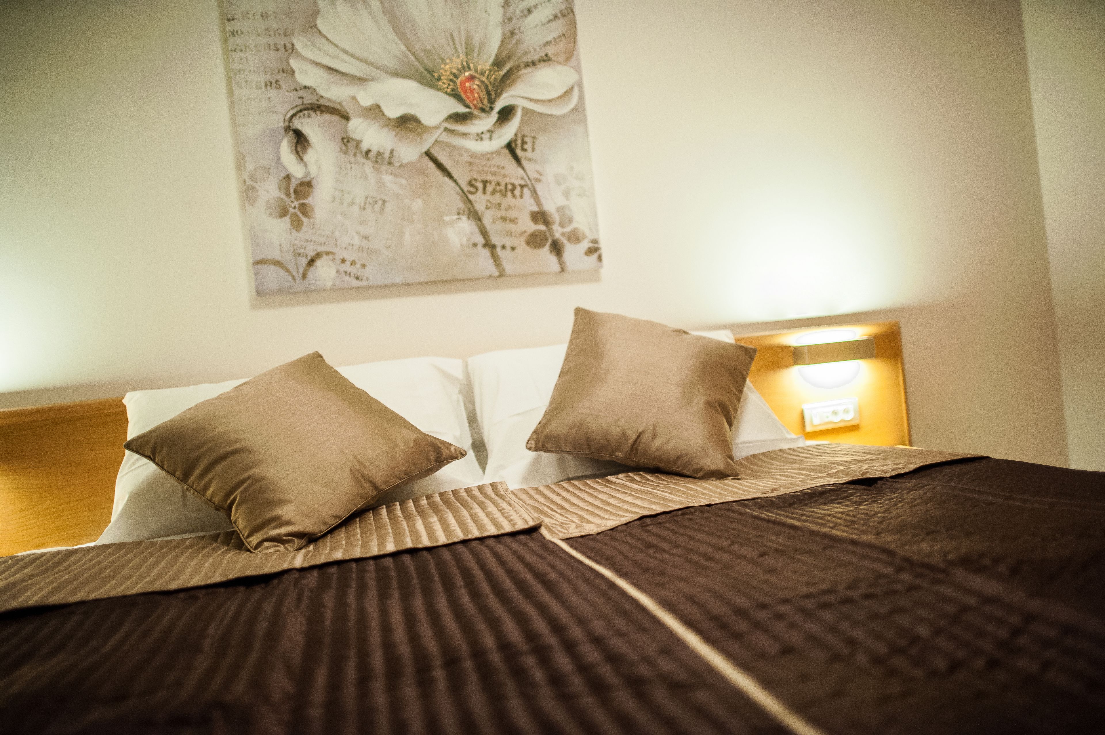 economy double room | in-room safe, iron/ironing board, free cots/infant beds, rollaway beds