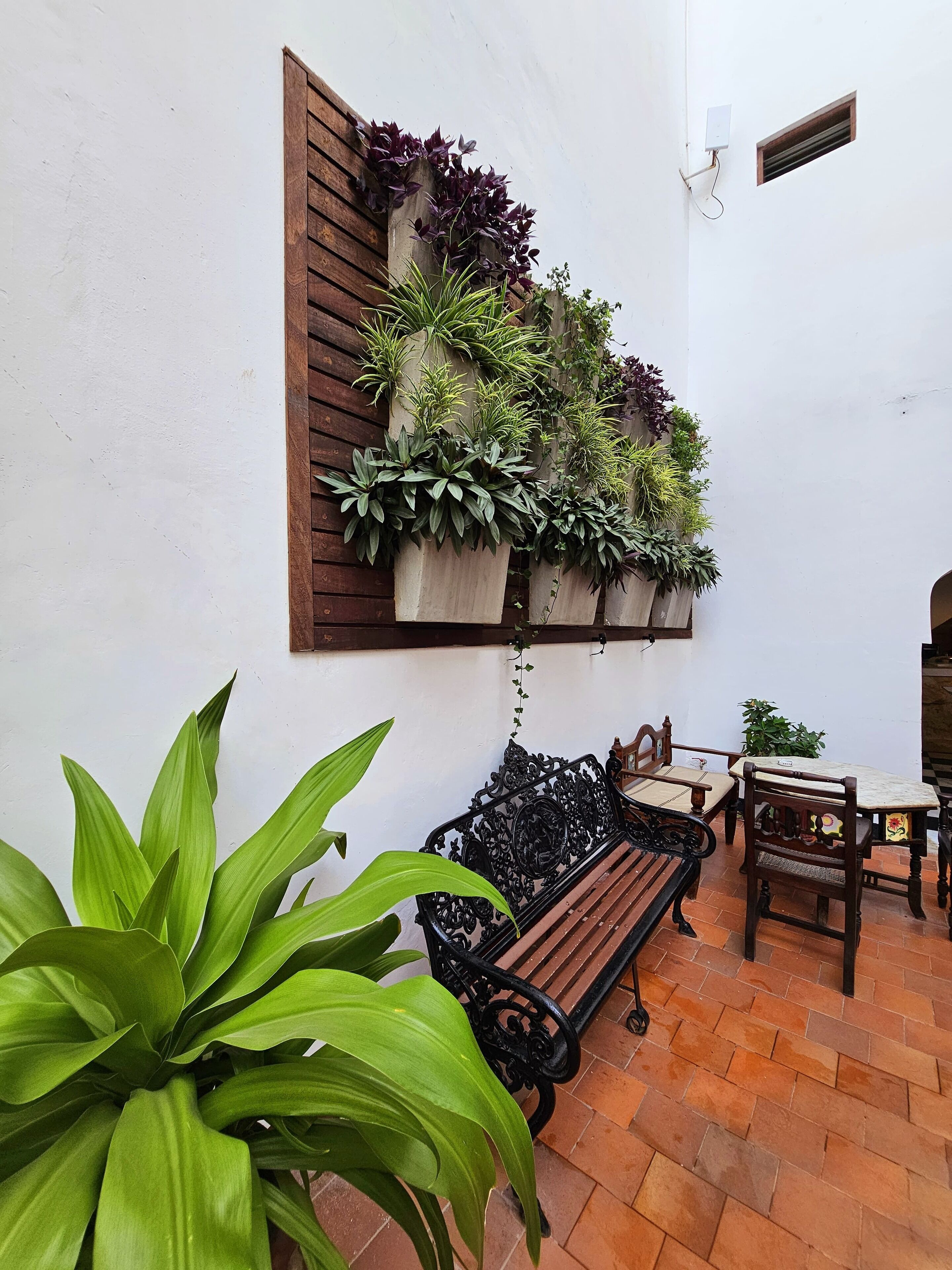 indoor pool, pool loungers