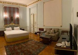 Golden Royal Suite Direct Sea View - For Egyptians Only | Minibar, in-room safe, desk, blackout curtains - Windsor Palace Luxury Heritage Hotel Since 1906 by Paradise Inn Group (Alexandria)