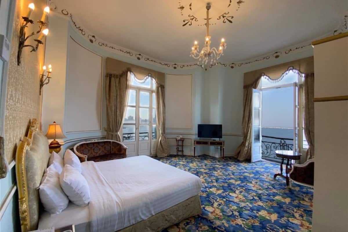 1 slaapkamer, een minibar, een kluis op de kamer, een bureau