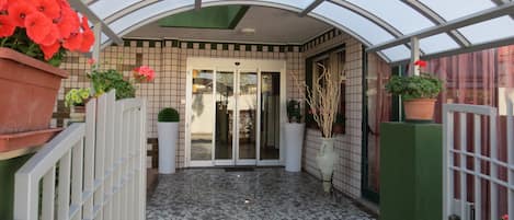 Ingresso della struttura