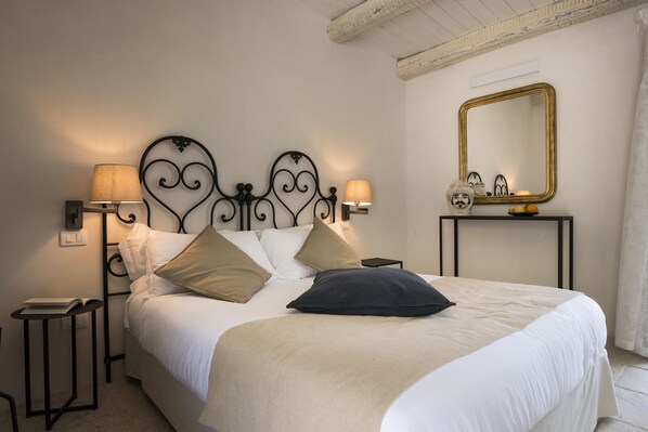 Superior Room, 1 Queen Bed, Private Pool, Garden Area, Adult Only