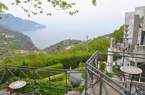 Panoramic Villa | Balcony view - Villa La Ventana (Sant'Agnello)