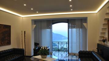 Panoramic Villa | Living area