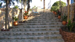 Exterior - Gaia Hotel (Santorini)