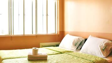 Caja de seguridad en la habitación, escritorio y wifi gratis