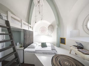 Comfort Studio | In-room safe, individually decorated, individually furnished, free WiFi - Hostel ROOM Rotterdam (Rotterdam)