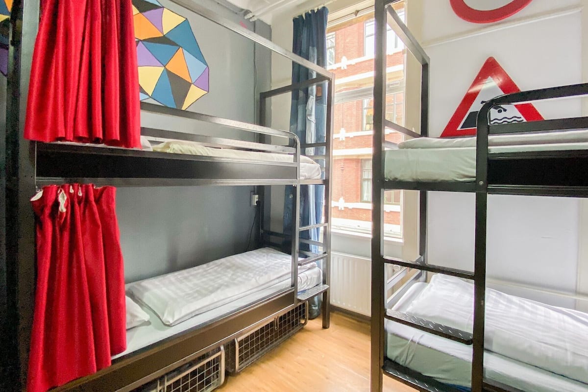 Shared Dormitory, Mixed Dorm (1 bed in 8-Bed Dormitory)