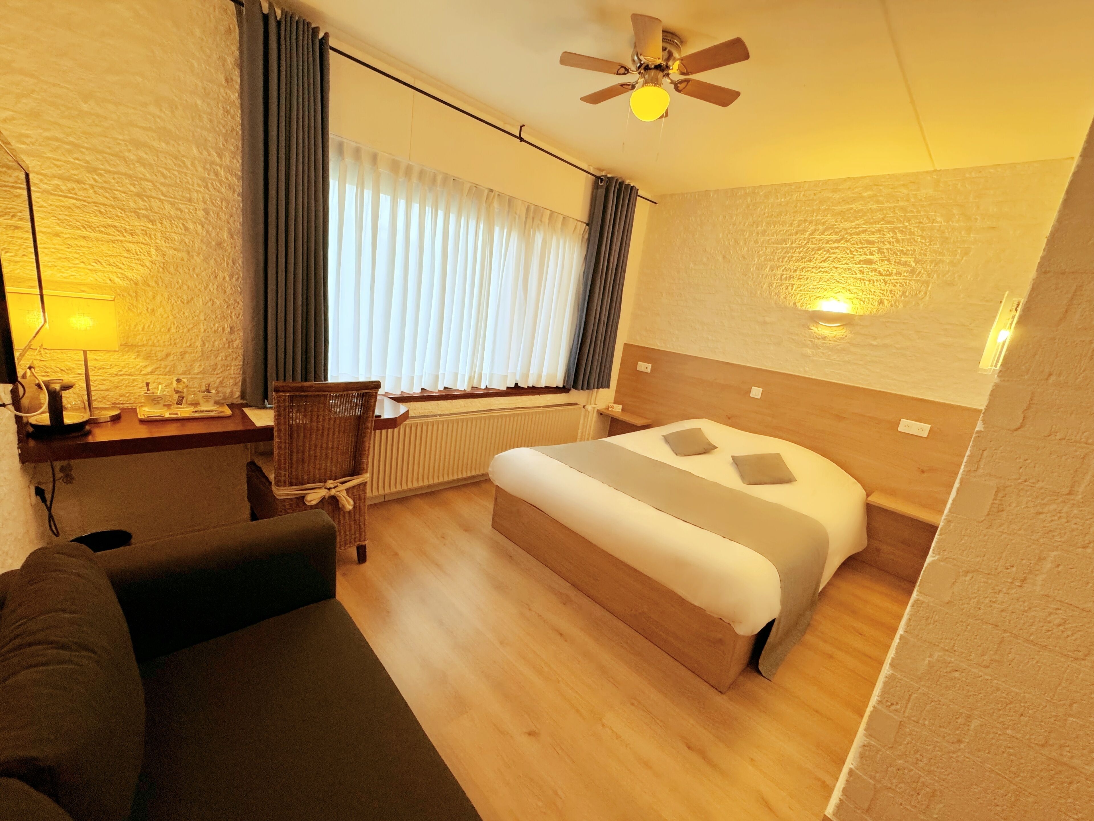 In-room safe, desk, iron/ironing board, free WiFi