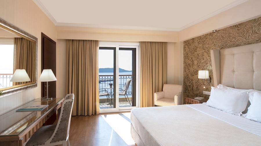 Karalis City Hotel
