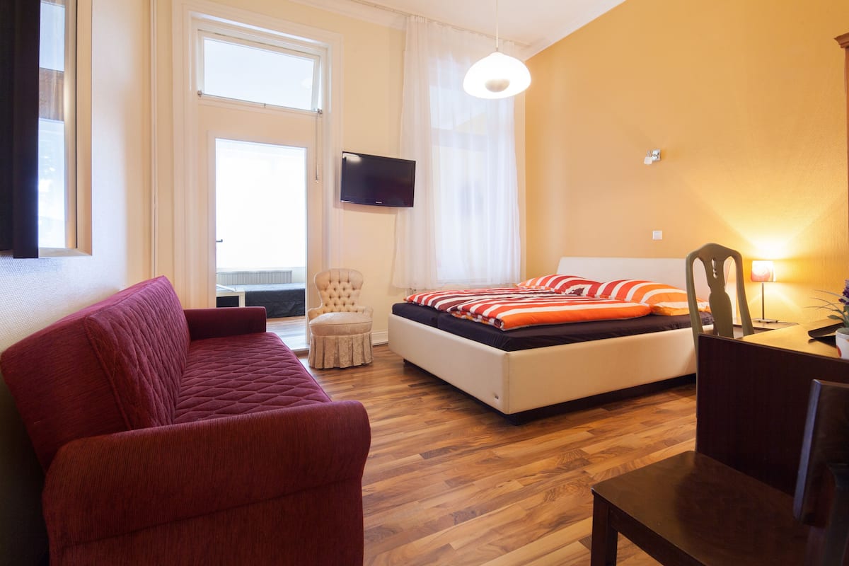 In-room safe, desk, cribs (free), rollaway beds (surcharge)