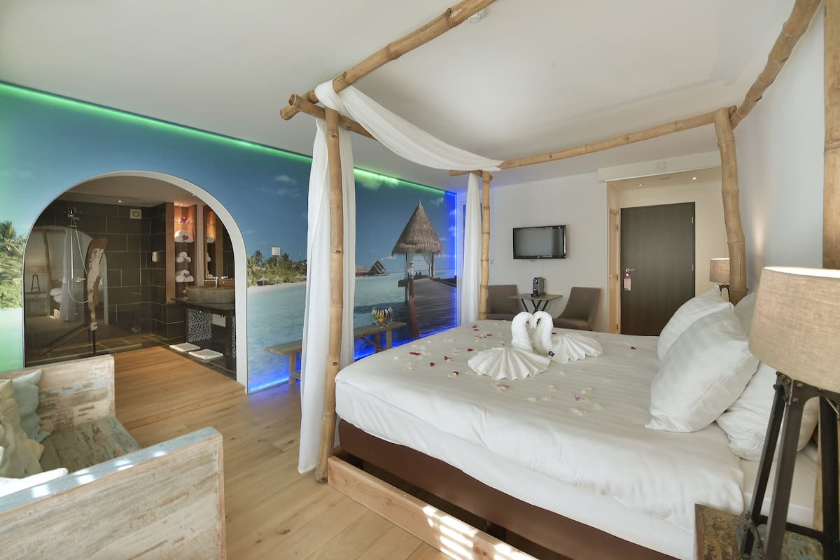Suite, 1 cama King size (Asia) | 1 habitación y ropa de cama hipoalergénica