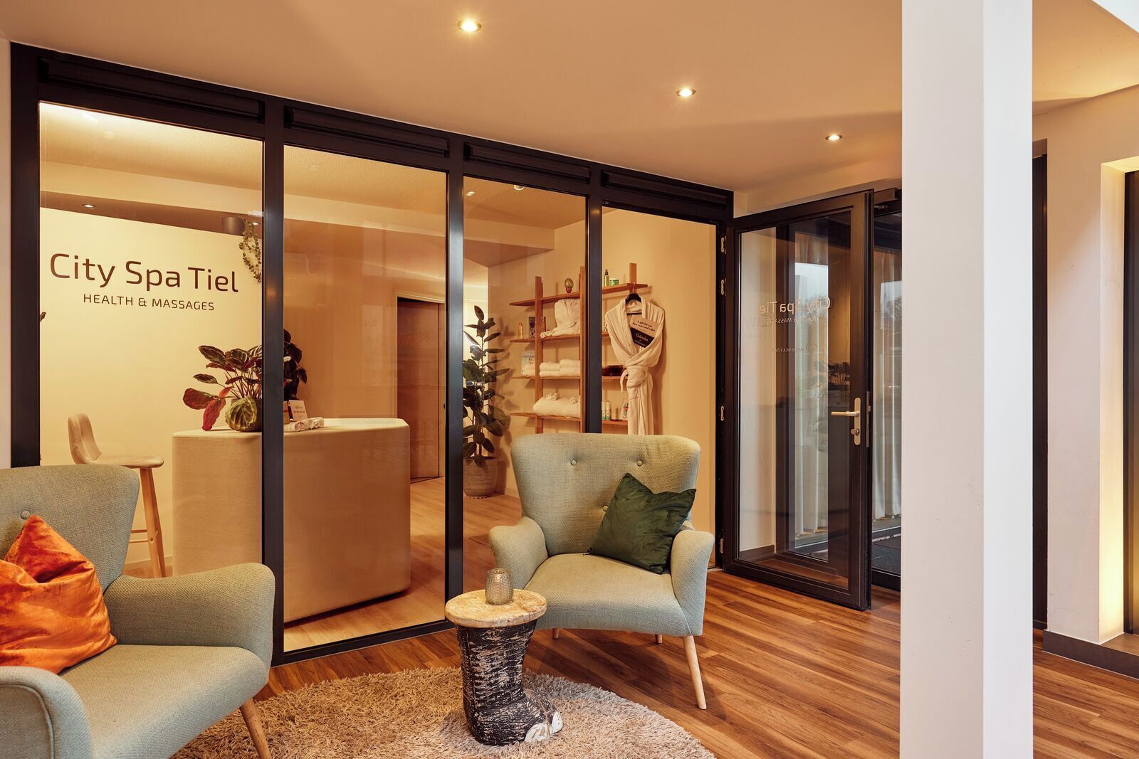 couples treatment room(s), hot stone massages, swedish massages