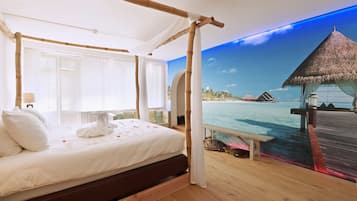 Suite, 1 King Bed (Asia) | 1 bedroom, hypo-allergenic bedding, in-room safe, desk