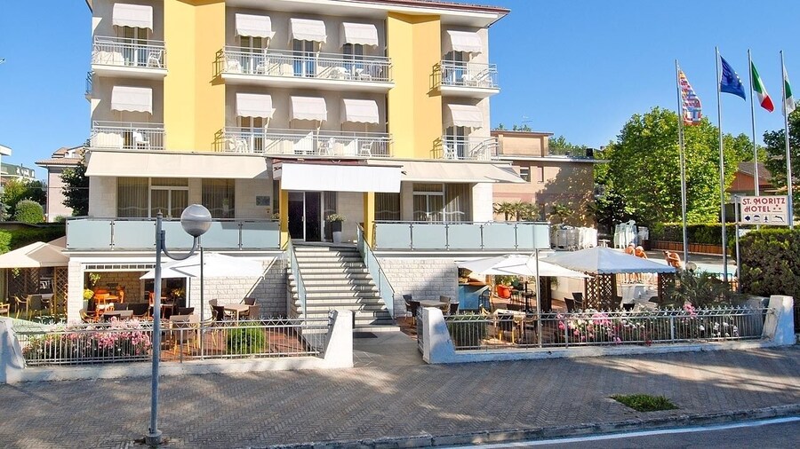 Hotel St. Moritz