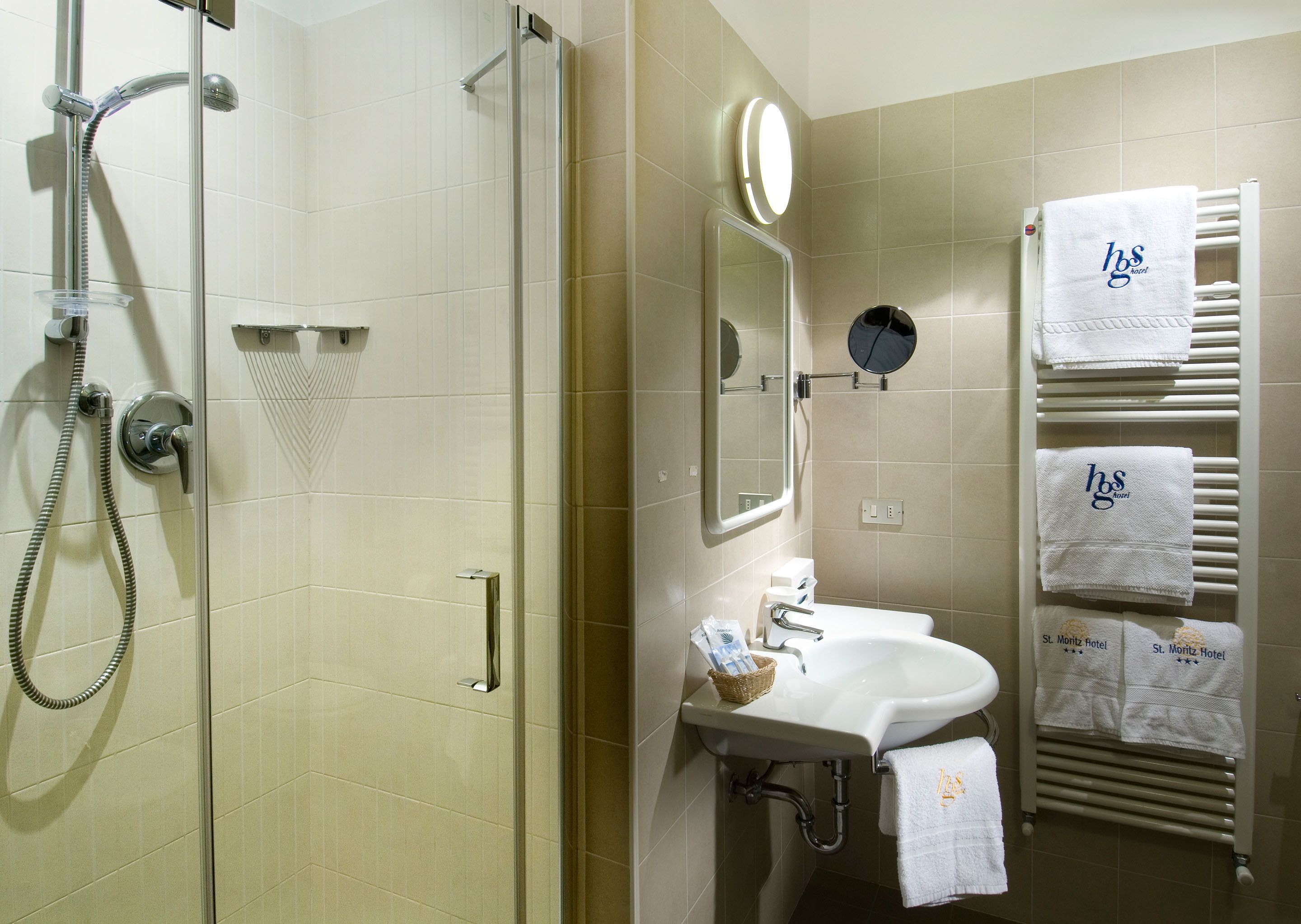 superior double or twin room | bathroom | shower, free toiletries, hair dryer, towels