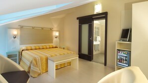 Superior-Doppel- oder -Zweibettzimmer