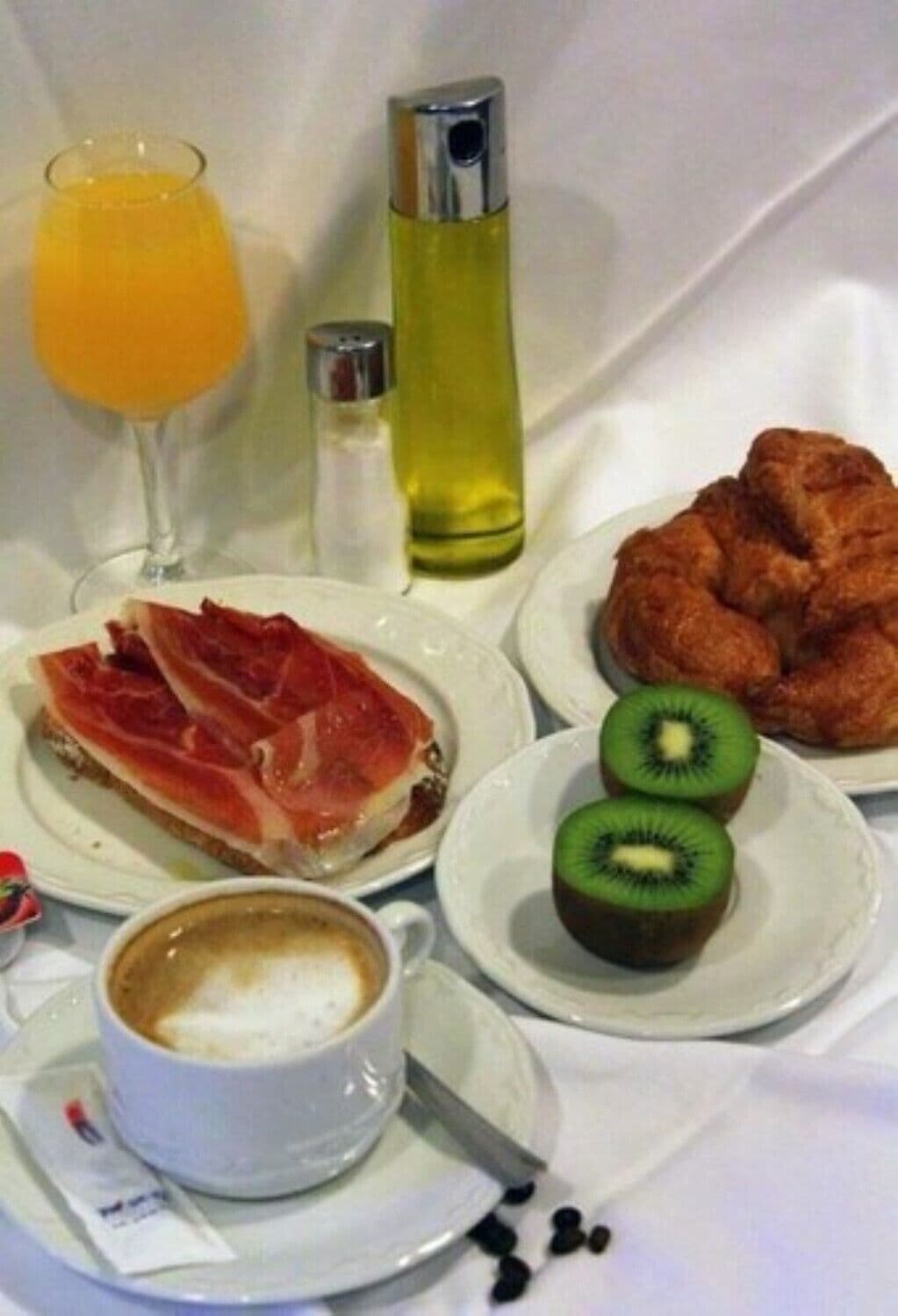 premium bedding, in-room safe, desk, soundproofing