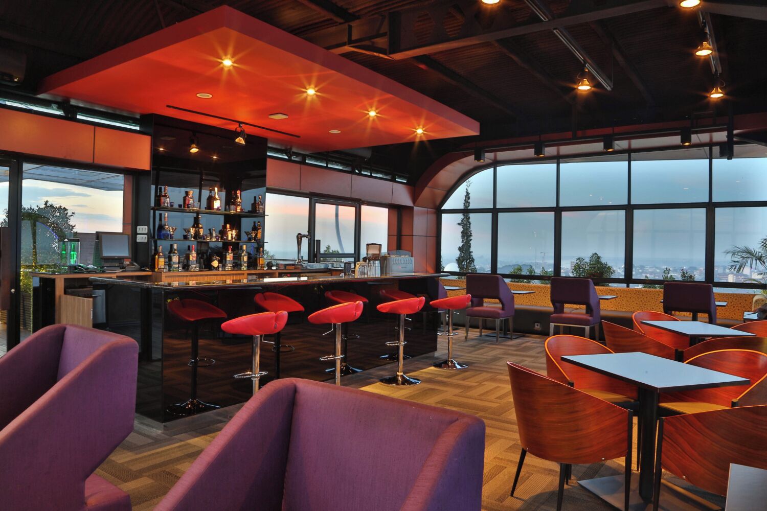 Bar lounge