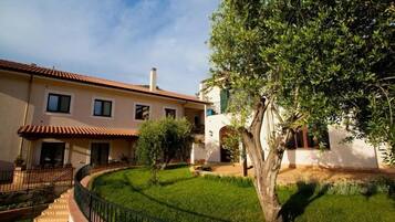 Jardines del alojamiento