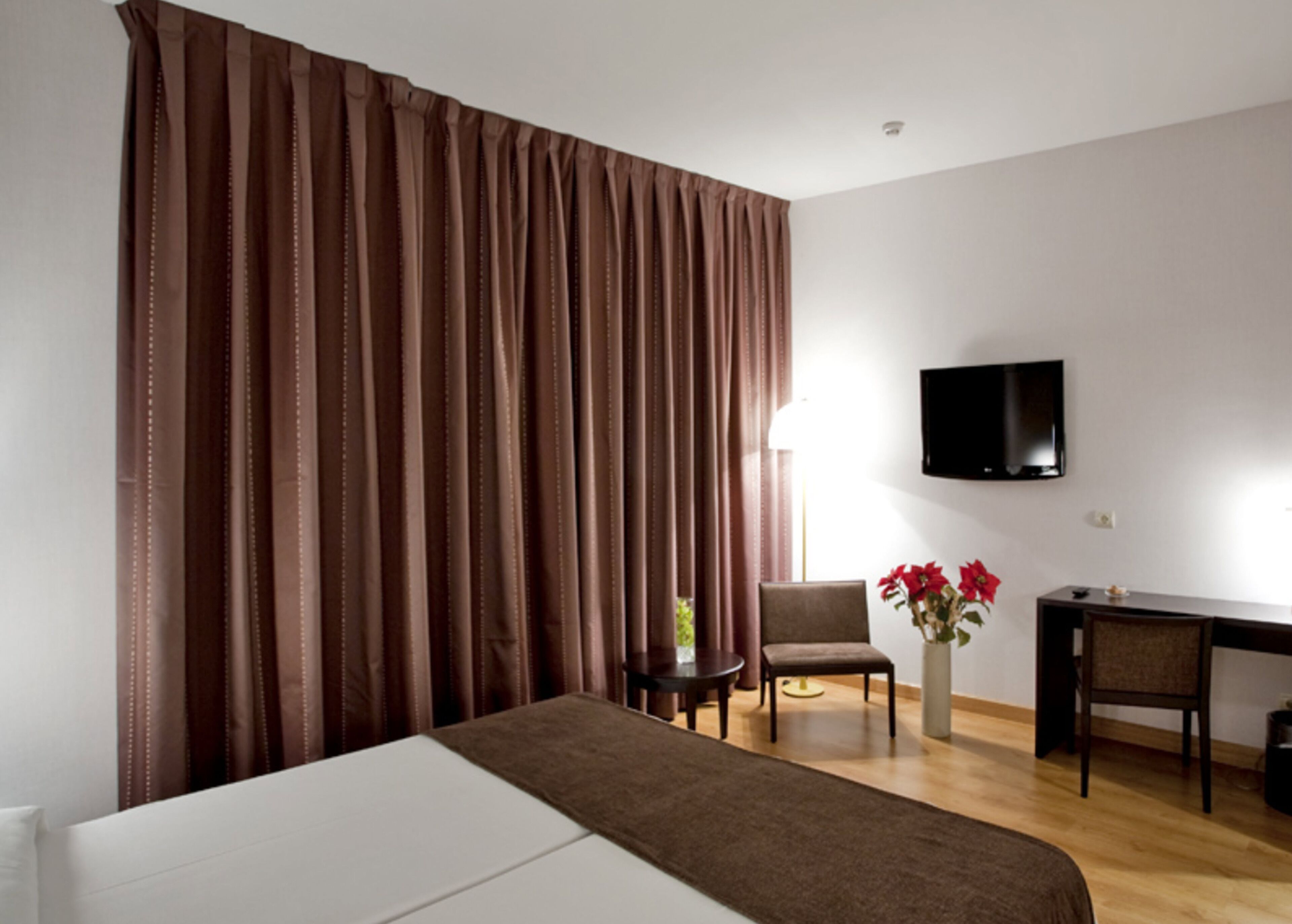 Photo - Hostal Carlos III