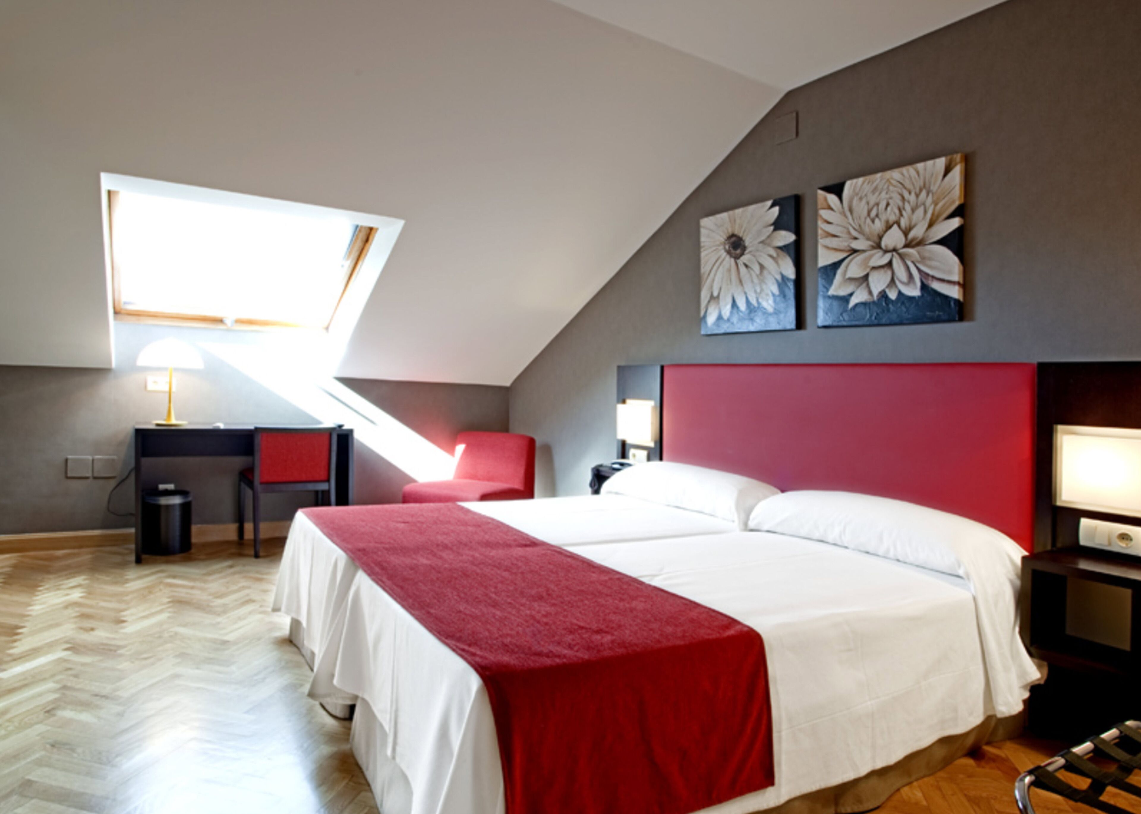 Photo - Hostal Carlos III