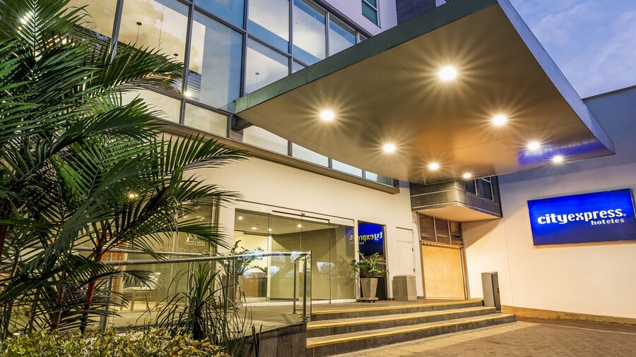 City Express Plus by Marriott Cali Colombia