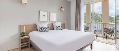 Basic Studio, Balcony (Double)