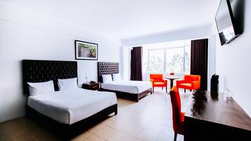 Dubbelrum | Sängtillbehör av högsta kvalitet och minibar