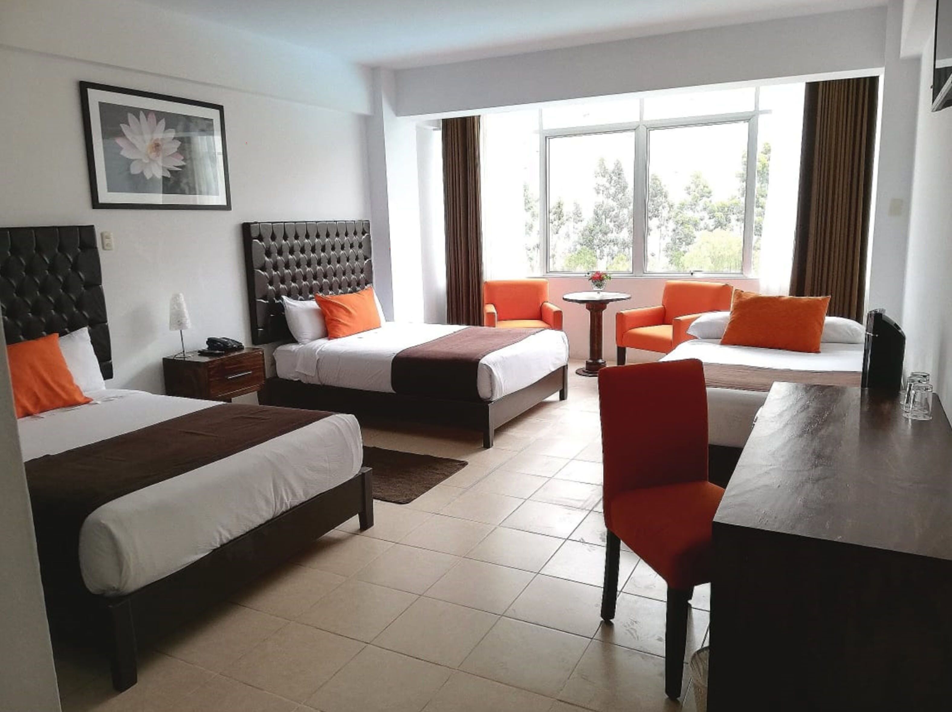 Premium bedding, minibar, in-room safe, desk