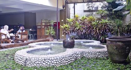 De Batara Hotel