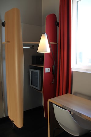 Kamar, 2 Tempat Tidur Twin | Pemandangan dari kamar