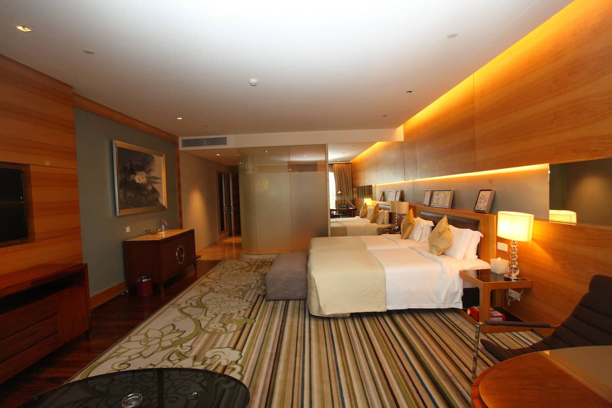 1 habitación, camas con pillow-top y minibar