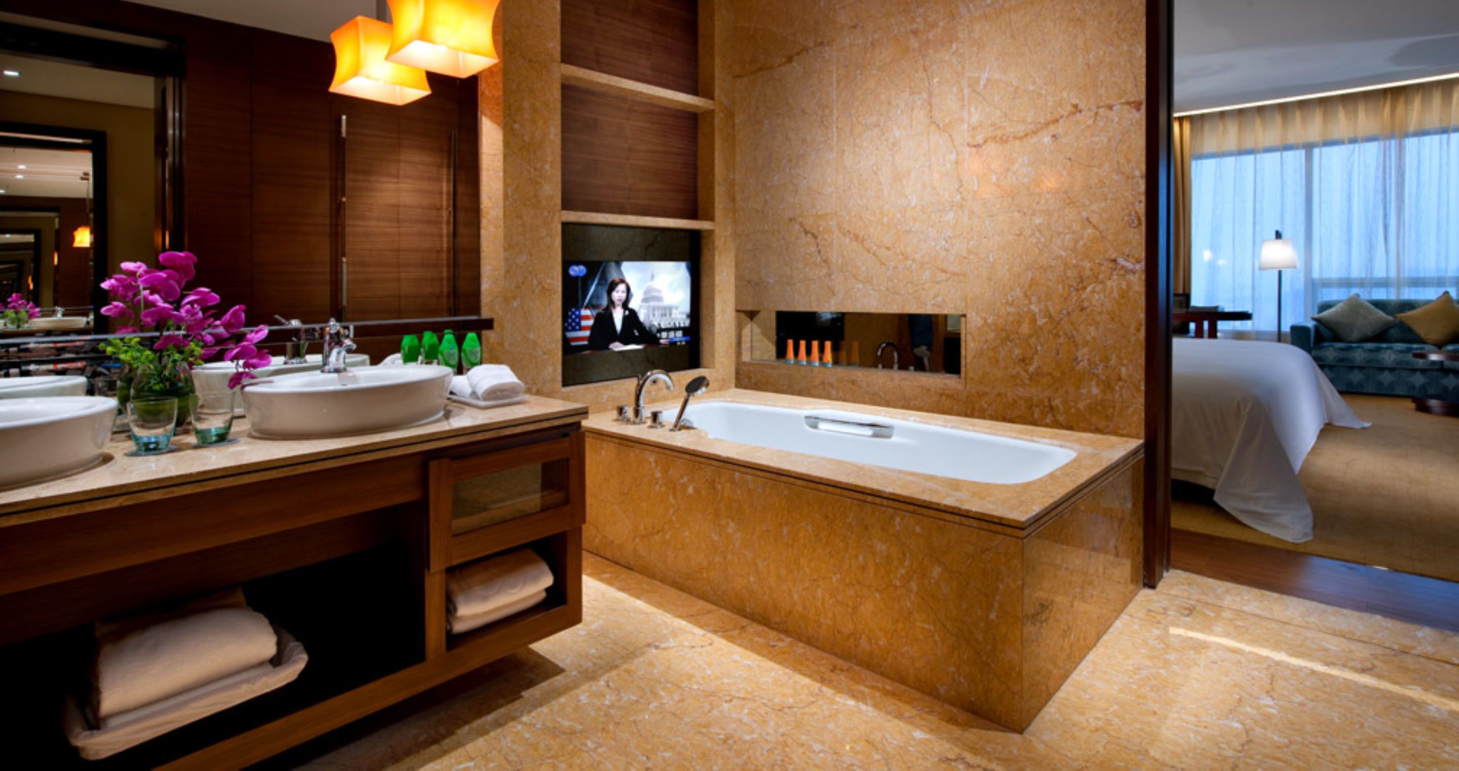 separate bathtub and shower, free toiletries, hair dryer, bathrobes